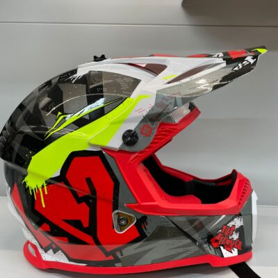 Casco cross